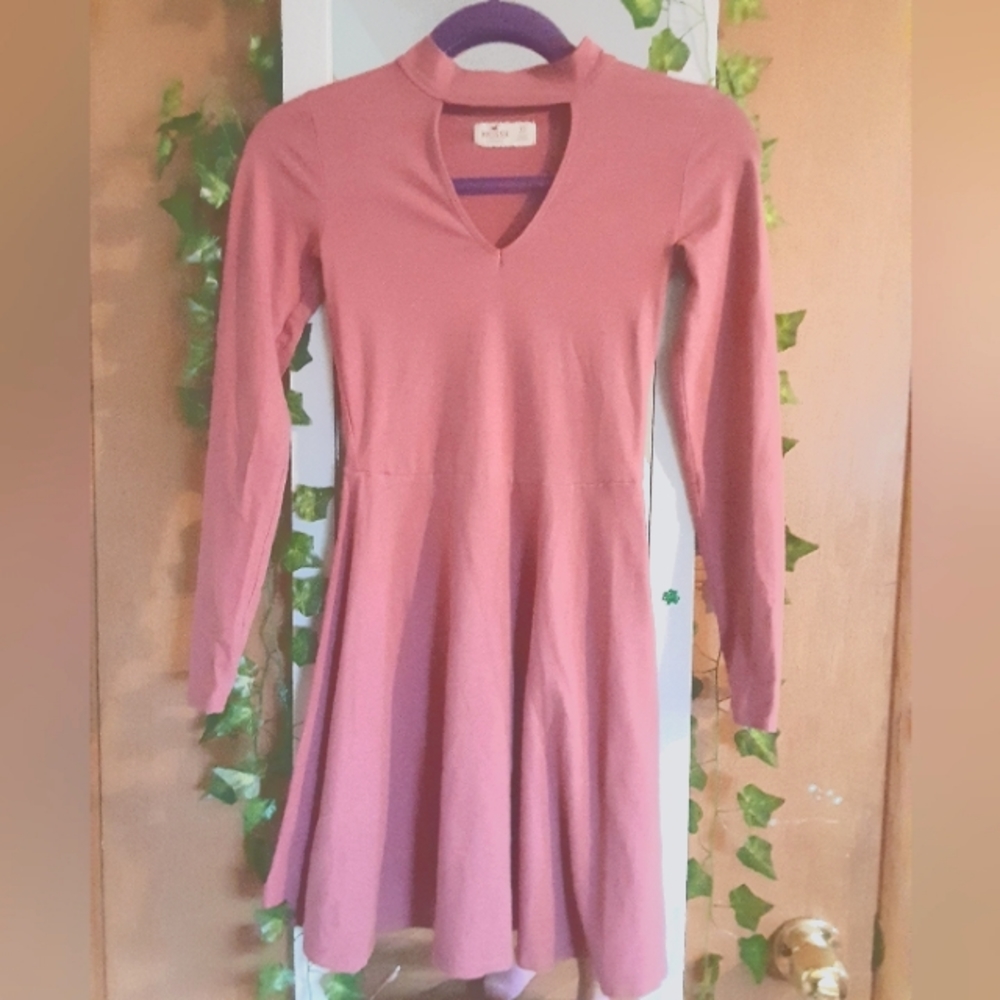 HOLLISTER rose pink choker cut out long sleeve dress extra small